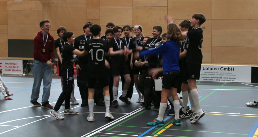 U15: FBC München 1 und Amendingen auf dem Kleinfeld ganz vorne